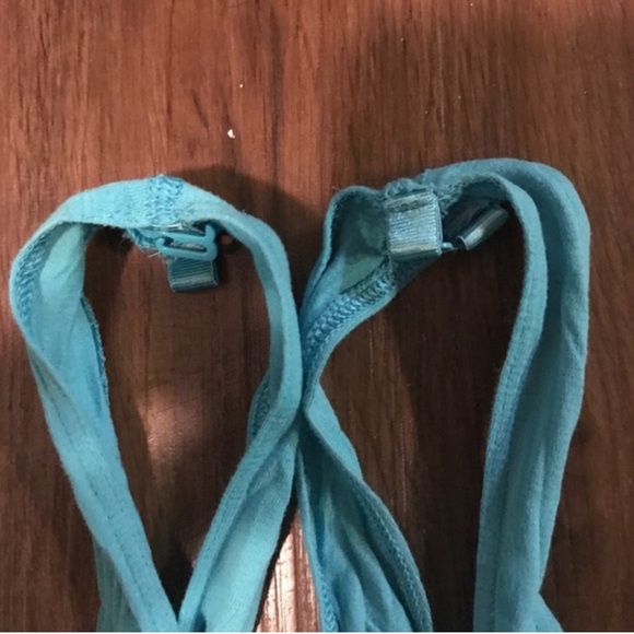 Turquoise Lululemon tank top shirt size 4 - Picture 4 of 4